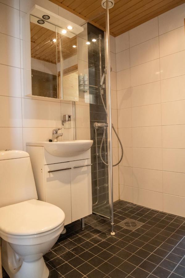 Design Apartment With Lake View, Sauna, Fireplace โรวานิเอมิ ภายนอก รูปภาพ