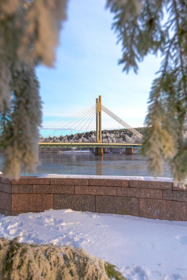 Design Apartment With Lake View, Sauna, Fireplace โรวานิเอมิ ภายนอก รูปภาพ