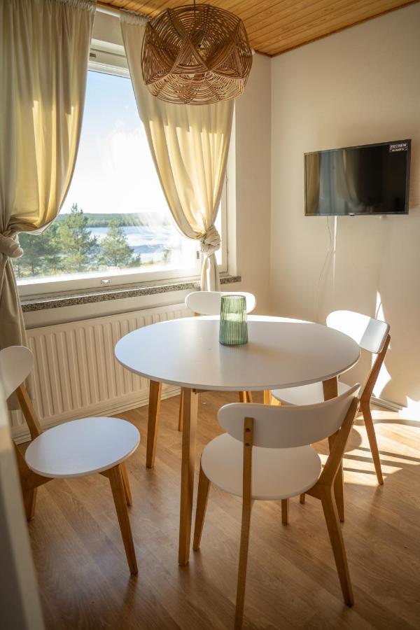 Design Apartment With Lake View, Sauna, Fireplace โรวานิเอมิ ภายนอก รูปภาพ